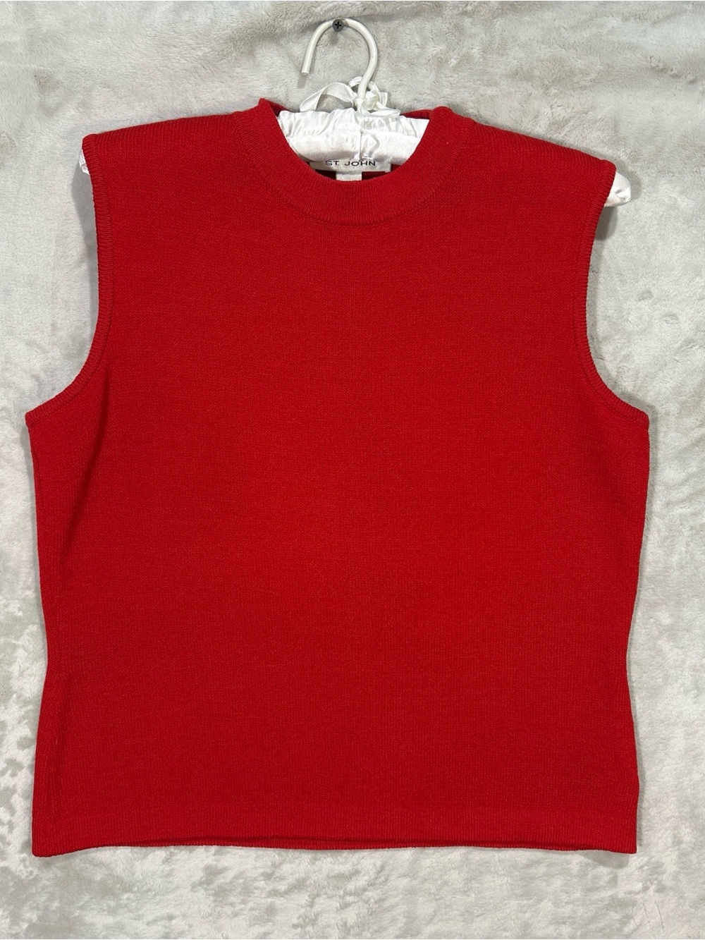 St John Red Sleeveless Knit Mock Neck Tank Top Sz S - Picture 3 of 8